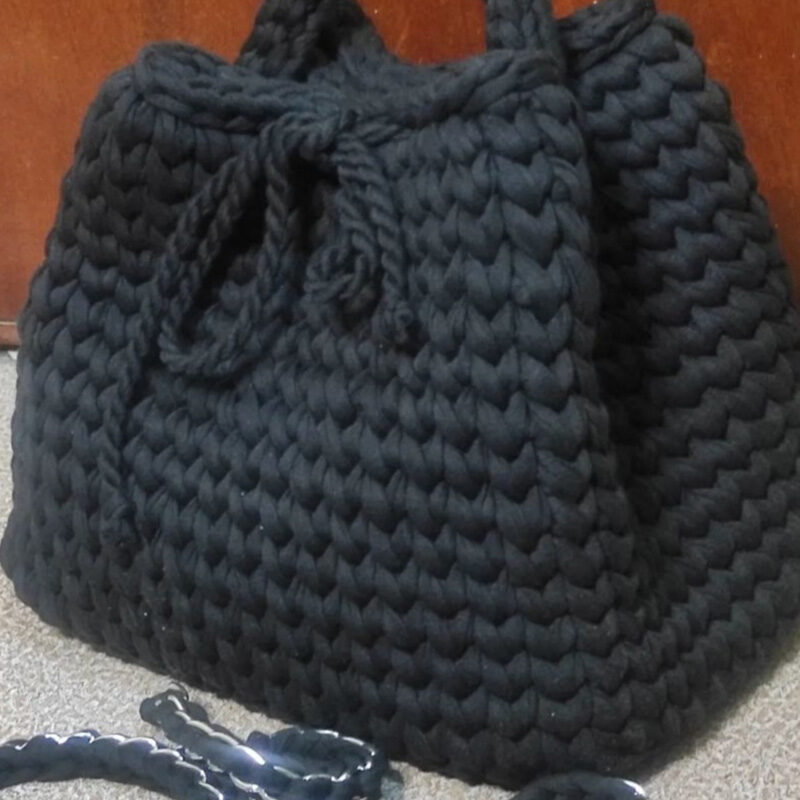 VELA BUCKET BAG